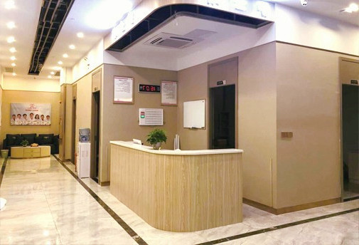 惠州汇美华鑫医疗美容总面积约1千多平方左右，属于当地一家规模较大的医美门诊部，在西南地区有着特别好的口碑，深得当地顾客的喜欢。