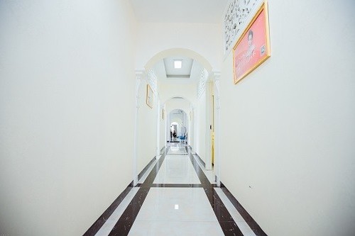 贵阳利美康医院于2005年获得全国双爱双评先进企业，2008年获得模范员工家庭，全国十大医学美容医院，中华美业十大医疗美容机构，2009年全国守信企业2010年中华医院指定整形美容造型医院，2011全国诚信民营医院等荣誉。