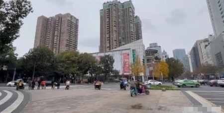 川航确诊飞行员妻子行动轨迹更新