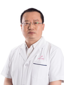 王洪.jpg