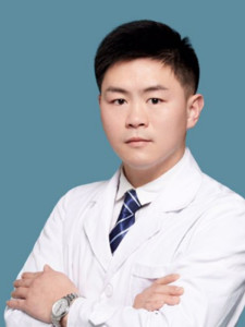 杨振.jpg