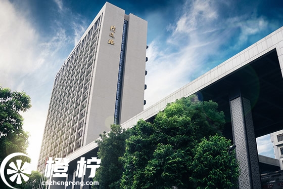 医院大楼.jpg